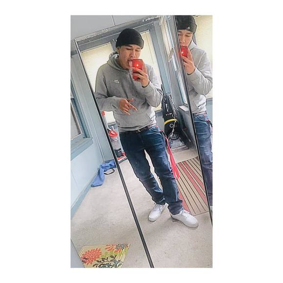 Meet your Posher, Javier - Picture 1 of 1